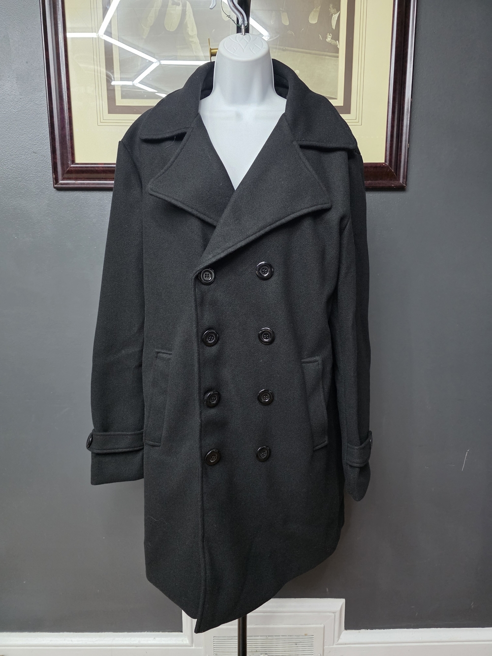 Men's Black Double-Breasted Wool Peacoat